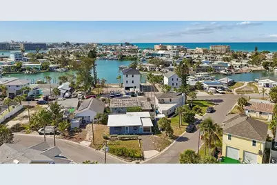 13098 Boca Ciega Avenue, Madeira Beach, FL 33708 - Photo 17