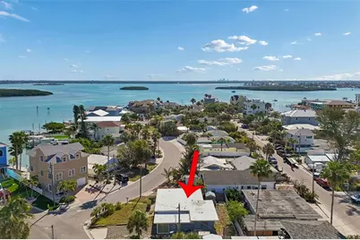 13098 Boca Ciega Avenue, Madeira Beach, FL 33708 - Photo 15