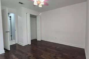 5401 Hopedale Dr, Tampa, FL 33624 - Photo 17