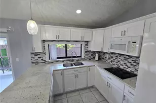 5401 Hopedale Dr, Tampa, FL 33624 - Photo 5