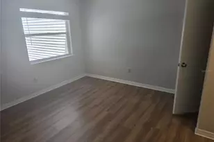 8713 Liberty Pl, Tampa, FL 33615 - Photo 21