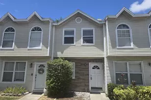 8713 Liberty Pl, Tampa, FL 33615 - Photo 1