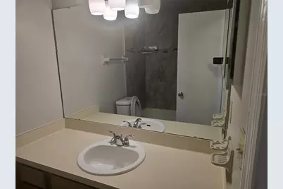 8713 Liberty Place, Tampa, FL 33615 - Photo 23