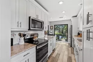 13810 Lazy Oak Dr, Tampa, FL 33613 - Photo 31