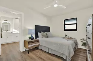 4510 W Price Ave, Tampa, FL 33611 - Photo 15