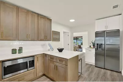 4510 W Price Avenue, Tampa, FL 33611 - Photo 11