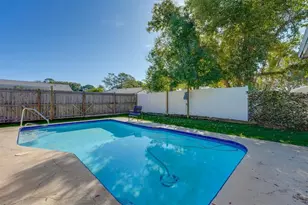 2107 Grove Valley, Palm Harbor, FL 34683 - Photo 37