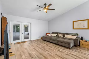 11807 Cedarfield Dr, Riverview, FL 33579 - Photo 7