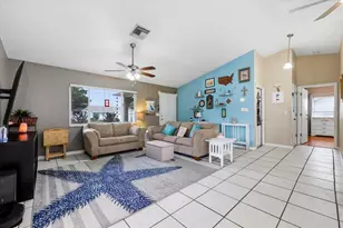 7323 Skyview Ave, New Port Richey, FL 34653 - Photo 9