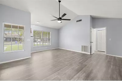 3257 Laurel Dale Drive, Tampa, FL 33618 - Photo 9