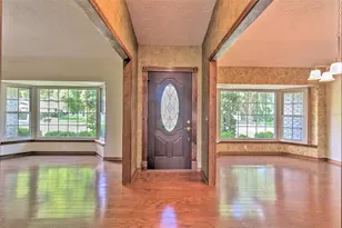 2102 Whitlock Pl, Dover, FL 33527 - Photo 3