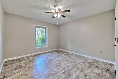 2102 Whitlock Place, Dover, FL 33527 - Photo 21