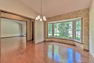 2102 Whitlock Pl, Dover, FL 33527 - Photo 5