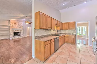 2102 Whitlock Place, Dover, FL 33527 - Photo 13