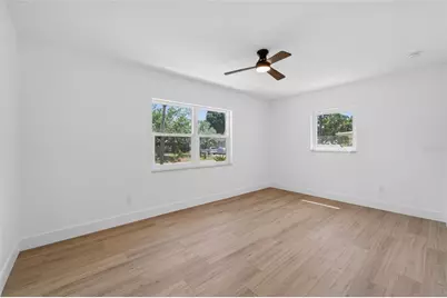 4810 Del Rio Way S, Gulfport, FL 33711 - Photo 15