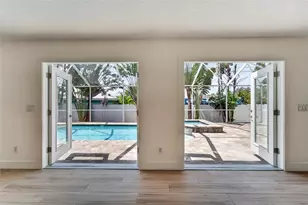 4810 Del Rio Way S, Gulfport, FL 33711 - Photo 39