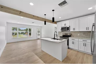 4810 Del Rio Way S, Gulfport, FL 33711 - Photo 13