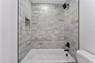 4810 Del Rio Way S, Gulfport, FL 33711 - Photo 25