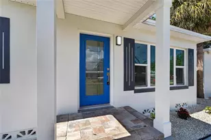4810 Del Rio Way S, Gulfport, FL 33711 - Photo 5