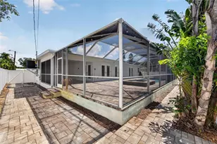 4810 Del Rio Way S, Gulfport, FL 33711 - Photo 49