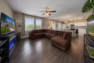 509 Powder View Dr, Ruskin, FL 33570 - Photo 9