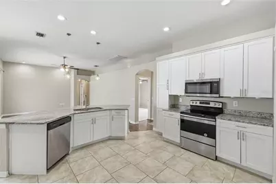 7208 Yardley Way, Tampa, FL 33647 - Photo 9
