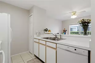 1328 Twilridge Pl, Brandon, FL 33511 - Photo 9