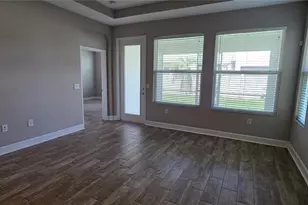 3998 Medicci Ln, Wesley Chapel, FL 33543 - Photo 5