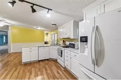 12104 Woodside Drive, Riverview, FL 33579 - Photo 7