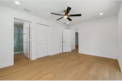 2102 W Ferris Avenue, Tampa, FL 33603 - Photo 41