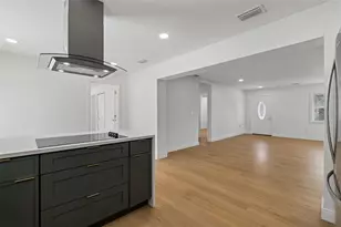 2102 W Ferris Ave, Tampa, FL 33603 - Photo 19