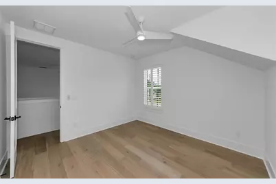 2550 Dartmouth Avenue N, Saint Petersburg, FL 33713 - Photo 35