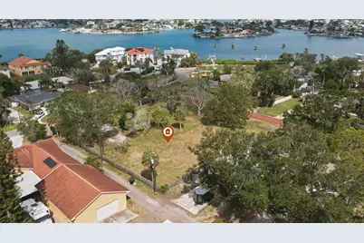 698 Villagrande Avenue S, Saint Petersburg, FL 33707 - Photo 21