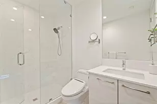 100 1st Ave N, Saint Petersburg, FL 33701 - Photo 35