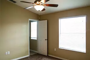 12636 Carlby Cir, Tampa, FL 33626 - Photo 11