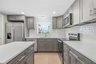 10837 Premier Ave, Port Richey, FL 34668 - Photo 11