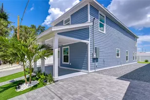 222 8th Ave Dr W, Bradenton, FL 34205 - Photo 3