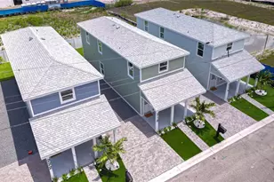 222 8th Ave Dr W, Bradenton, FL 34205 - Photo 21