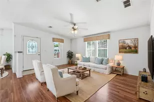 39206 Flora Ave, Zephyrhills, FL 33542 - Photo 5