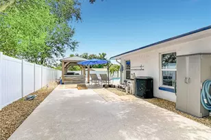 3008 Ripplewood Dr, Seffner, FL 33584 - Photo 59