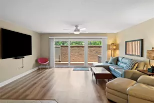 6100 Gulfport Blvd S, Gulfport, FL 33707 - Photo 5
