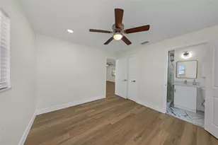 1806 Vancouver Dr, Clearwater, FL 33756 - Photo 13