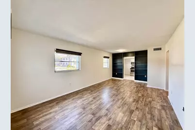 3460 32nd Avenue N #101, Saint Petersburg, FL 33713 - Photo 3