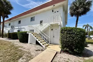 3460 32nd Ave N, Saint Petersburg, FL 33713 - Photo 1