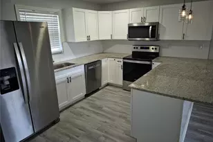 321 Jeru Blvd, Tarpon Springs, FL 34689 - Photo 3
