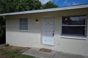 321 Jeru Blvd, Tarpon Springs, FL 34689 - Photo 1