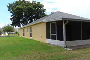 30709 Lanesborough Cir, Wesley Chapel, FL 33543 - Photo 23