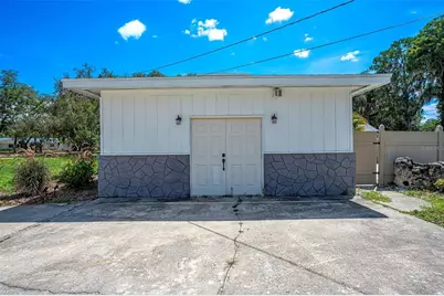 11935 Riverhills Drive, Temple Terrace, FL 33617 - Photo 27