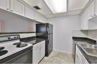 4315 Aegean Drive #102C, Tampa, FL 33611 - Photo 11