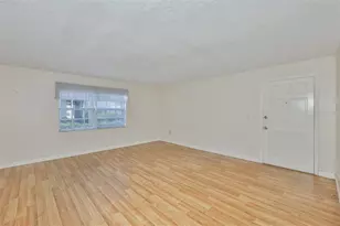 4315 Aegean Dr, Tampa, FL 33611 - Photo 5
